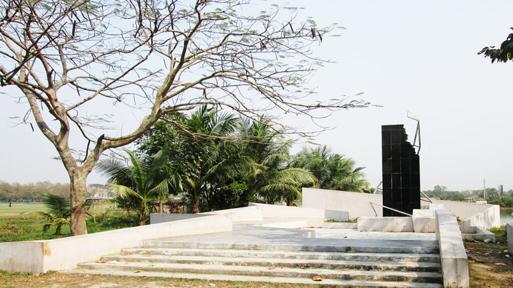 কটকা স্মৃতি সৌধ খুলনা বিশ্ববিদ্যালয়